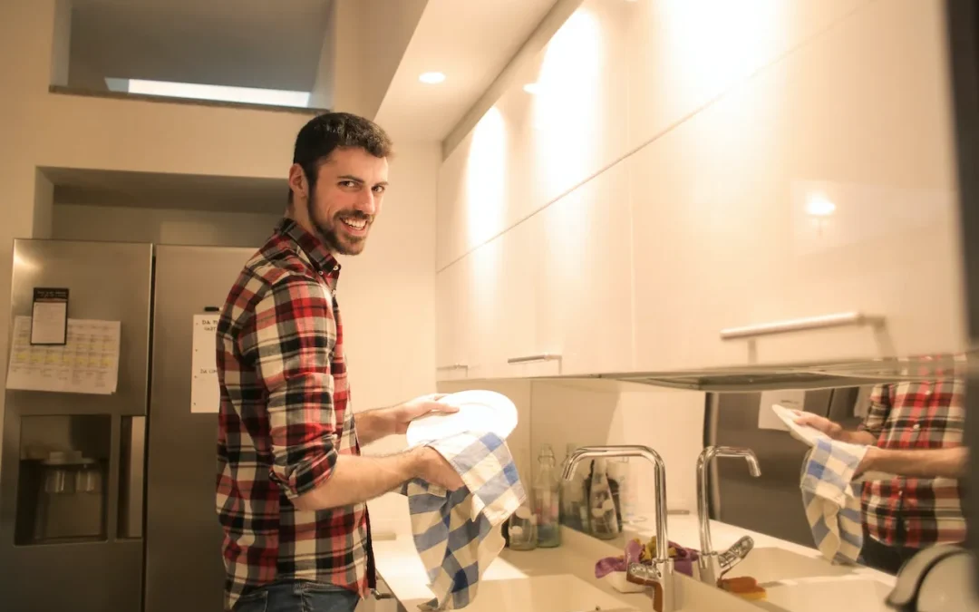 Wie wähle ich die Kapazität und die Größe meines Geschirrspülers entsprechend meiner Bedürfnisse und der Größe meiner Küche?