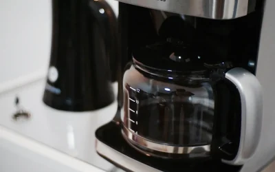 Comment savoir si ma machine &agrave; caf&eacute; est adapt&eacute;e &agrave; mon mode de vie et aux normes de s&eacute;curit&eacute;?
