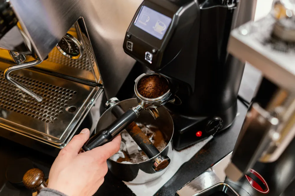 Welche Risiken sind bei der Verwendung einer Kaffeemaschine zu beachten?